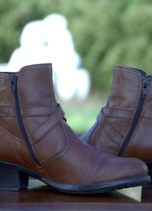 Качественные кожаные ботинки французского бренда fontana di5 фото