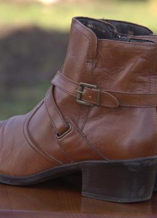 Качественные кожаные ботинки французского бренда fontana di2 фото