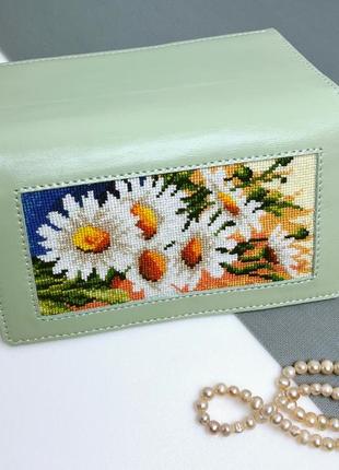 Жіночий шкіряний гаманець,жіночий гаманець,гаманці,гаманець з квітами,гаманець з вишивкою2 фото