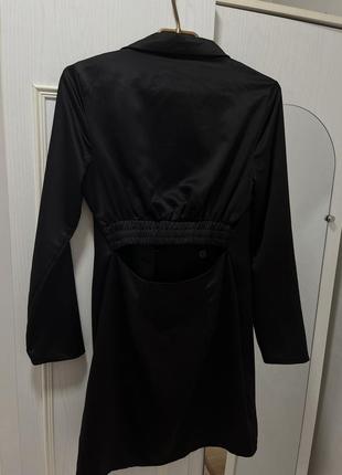 Платье пиджак черное с открытой спиной9 фото
