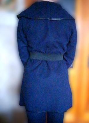 Синее женское пальто6 фото