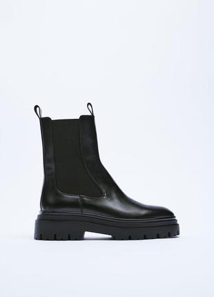 Кожаные ботинки zara, черного цвета