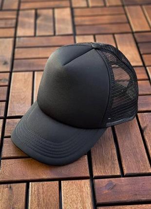 Кепка бейсболка базова чорна