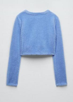 Светр укорочений