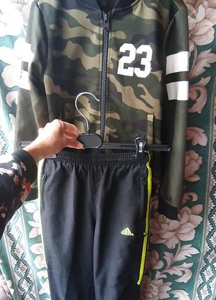Дитячий спортивний костюм штани чорні adidas адідас олімпійка кофта шкільна  форма футбольна одним лотом