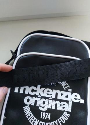 Продам сумку через плечо mckenzie original3 фото