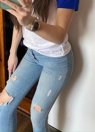 Джинсы высокая посадка талия рваные с дырками голубые guess оригинал