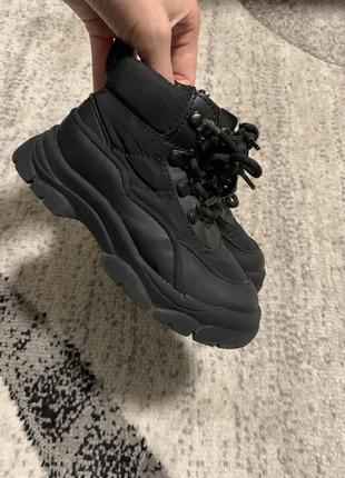 Чобітки zara 23