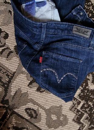 Брендові фірмові демісезонні зимові стрейчеві джинси  levi's mid rise skinny women's jeans, оригінал, розмір 30/32.6 фото