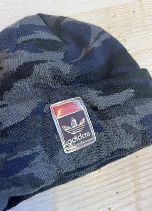 Теплая трикотажная шапка бини камуфляж adidas3 фото