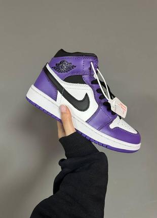 Зимові жіночі кросівки nike air jordan 1 retro winter purple court fur хутро