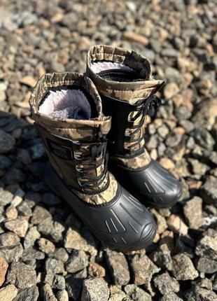 Теплі водонепроникні гумові чоботи на шнурівці піксель3 фото