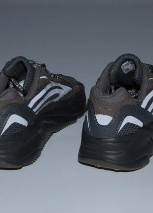 Мужские демисезонные кроссовки адидас изи 750, adidas yeezy 750 v29 фото