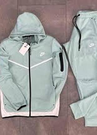 Спортивный костюм nike tech fleece