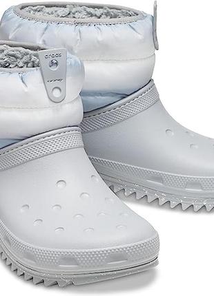 Зимові чоботи crocs classic neo puff. оригінал.