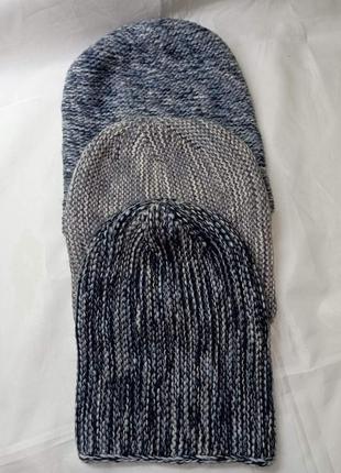 Шапки теплі нові
