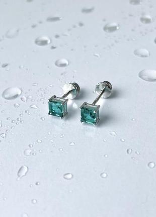 Стильные серебряные ветровки