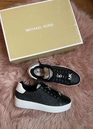 Кроссовки michael kors оригинал!!!