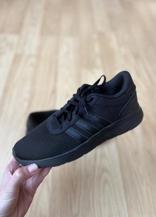 Кросівки adidas оригінал ( устілка 24