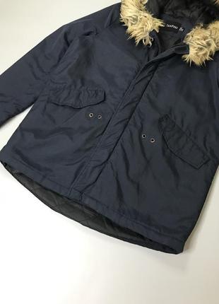 Темно синяя зимняя куртка boohoo mountain explorer с мехом, буга, темная, парка, пуховик, плащ, демисезонная, стильная, теплая3 фото