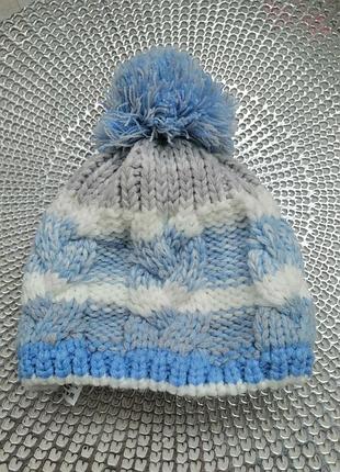 Шапочка на мальчика белая голубая на флисе с балабоном помпоном 3-6 мес 40-44 см