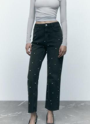 Джинсы zara 6164/206  с камнями страхами прямые