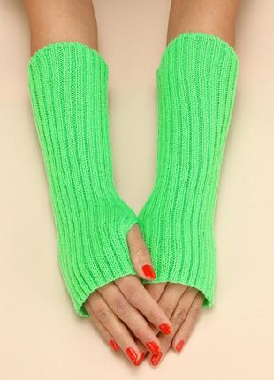Салатові митенки в рубчик 6127 рукавиці без пальців кислотні мітенки з отвором для великого пальця