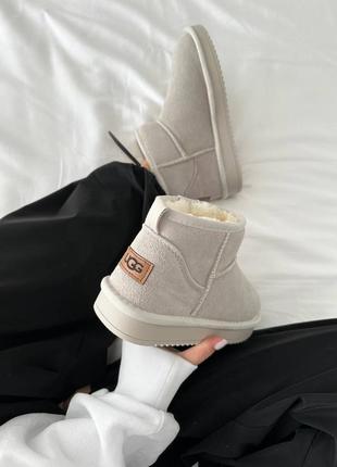 Сапоги теплые ugg ultra mini milk suede (мех)5 фото