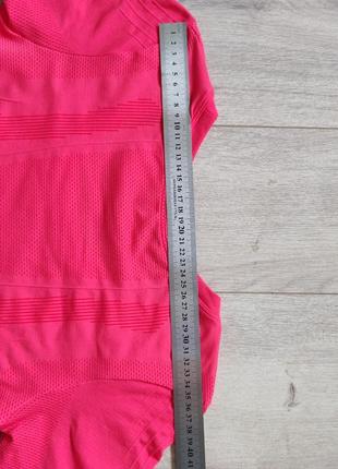 Спортивная розовая женская футболка tcm размер s8 фото