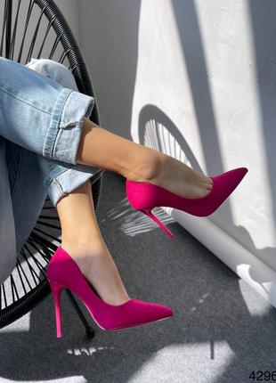 Туфлі човники фуксія рожеві на шпильці екозамш жіночі