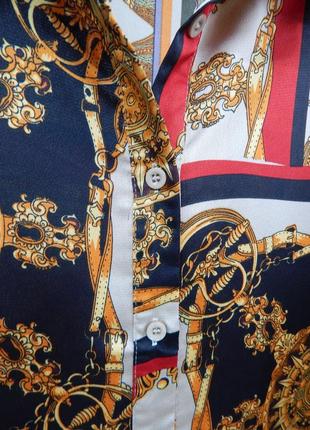 Фантастическое платье-рубашка с принтом цепи китецы в виде versace6 фото