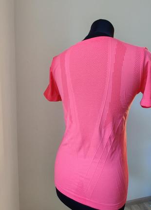 Спортивная розовая женская футболка tcm размер s2 фото