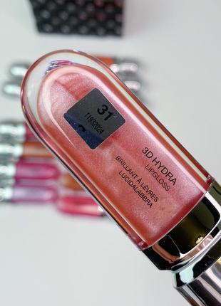 Рідкі кремові рум'яна rare beauty 3d hydra lipgloss 31. блиски кіко мілано