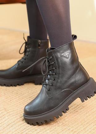 Трендовые черные практичные зимние женские ботинки, полуперсцы с мехом, кожаные,натуральная кожа и мех3 фото