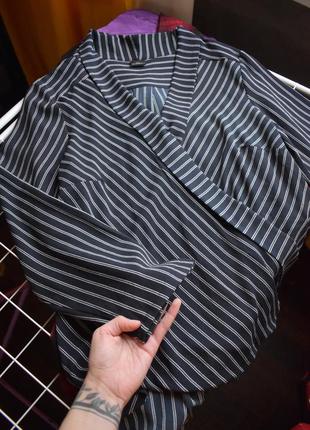 Блуза в смужку з ассиметричною довжиною1 фото