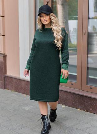 Зеленое элегантное и удобное платье спортивного стиля из текстурной ткани с 42 по 70 размер