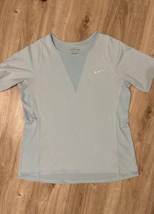 Спортивная зональная футболка nike relay top ss р.xl4 фото