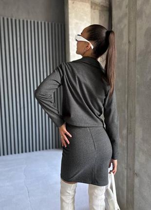 Классический кашемировый костюм пиджак укороченный юбка мини комплект графитовый теплый жакет юбка теплый трендовый стильный4 фото