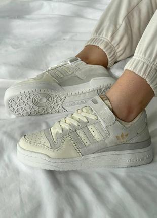 Кроссовки adidas forum light beige1 фото