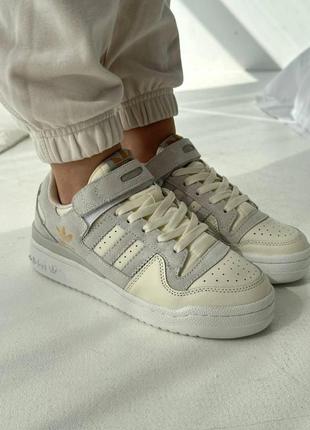 Кроссовки adidas forum light beige10 фото
