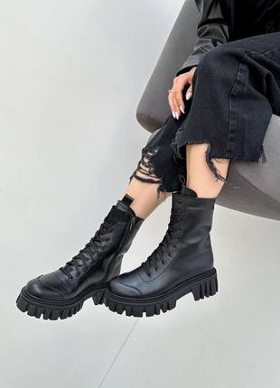 Жіночі зимові черевики берці високі з хутром чорні чоботи теплі черевики шкіряні 36-404 фото