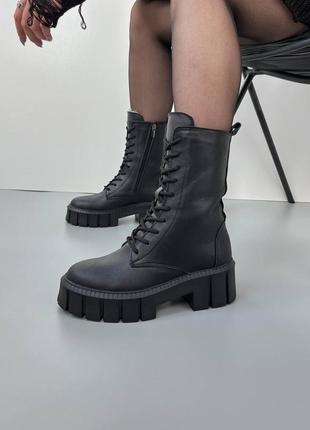 Женские зимние ботинки берцы высокие с мехом черные сапоги теплые ботинки кожаные 36-407 фото