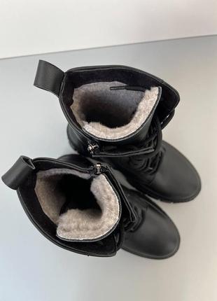 Женские зимние ботинки берцы высокие с мехом бежевые сапоги теплые ботинки кожаные 36-408 фото