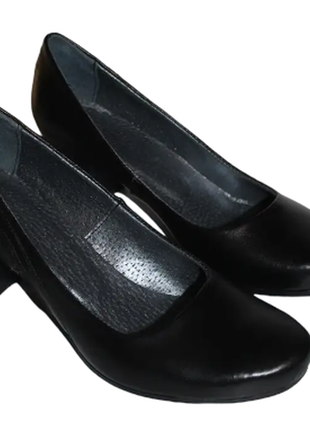 Женские стильные кожаные полномерные туфли-лодочки на каблуке1 фото