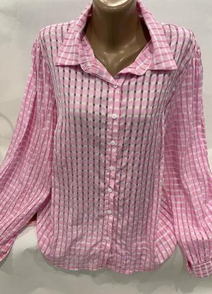 Стильная розовая рубашка