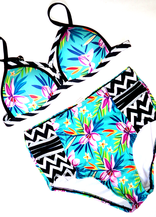 Жіночий роздільний купальник р. xs-s (ширина 28-42, а чашка, пушап)