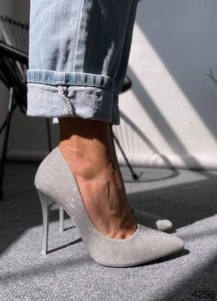 Туфли женские лодочки серебро на шпильке металик1 фото