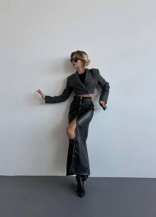 Юбка с эко-кожи на молнии