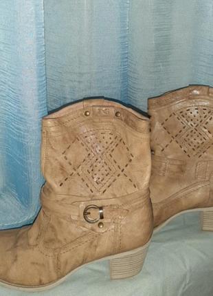 Демизесонные сапоги ( под казаки)