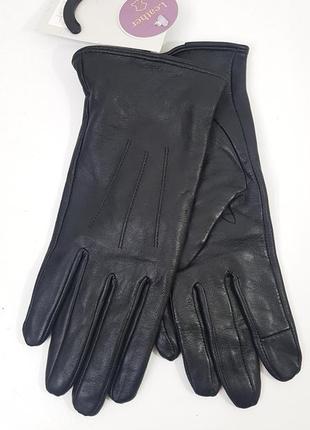Роскошные кожаные перчатки f&f на флисовом утеплителе1 фото